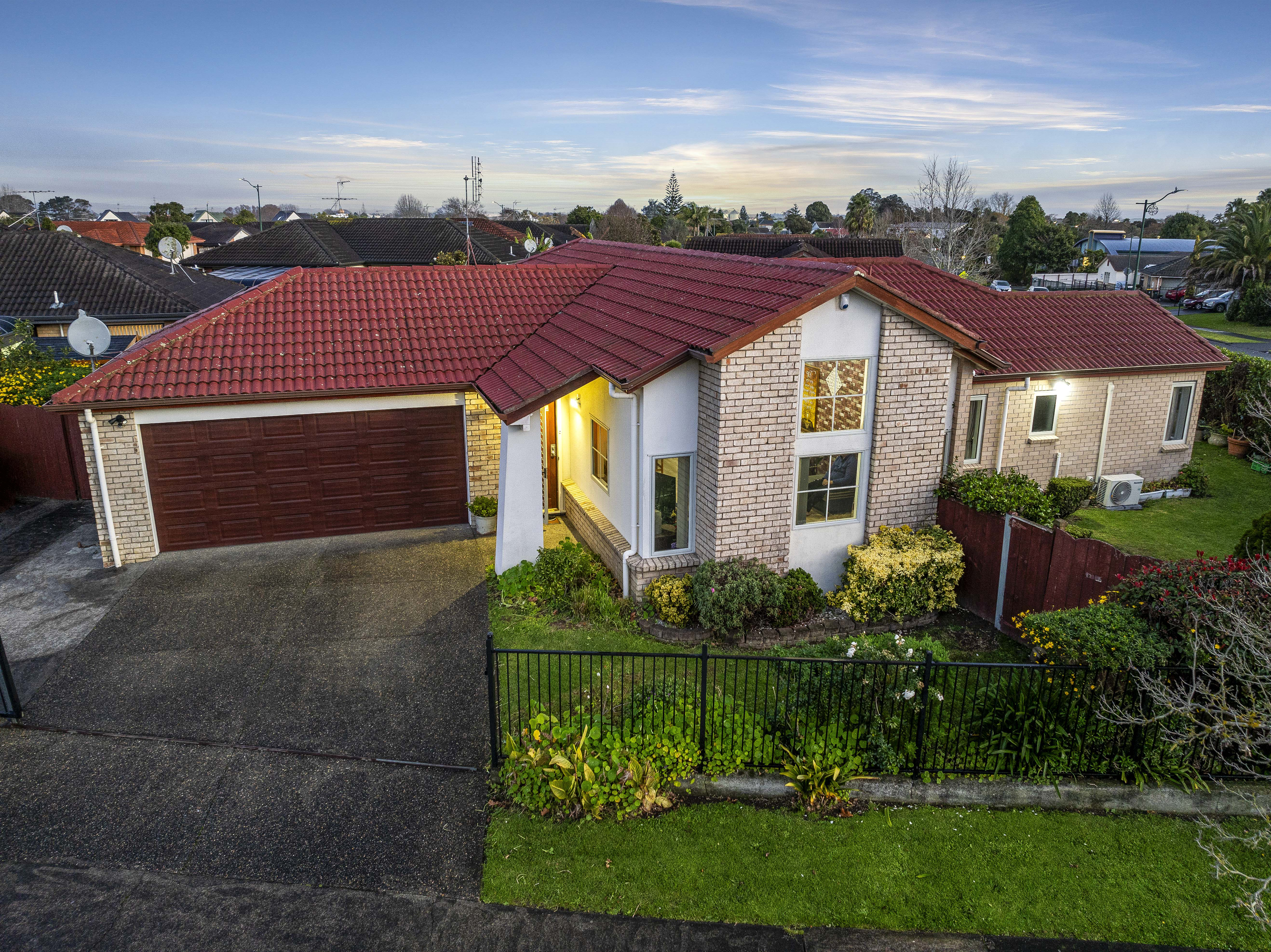 75 Riverton Drive, Randwick Park, Auckland - Manukau, 5 ਕਮਰੇ, 0 ਬਾਥਰੂਮ, House