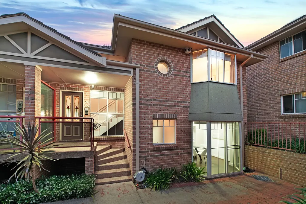 133/40 Strathalbyn Drive, Oatlands, NSW 2117