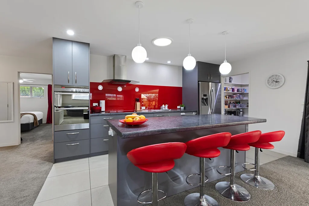 Papamoa 3ਬੈੱਡਰੂਮ Unique family home, close to beach