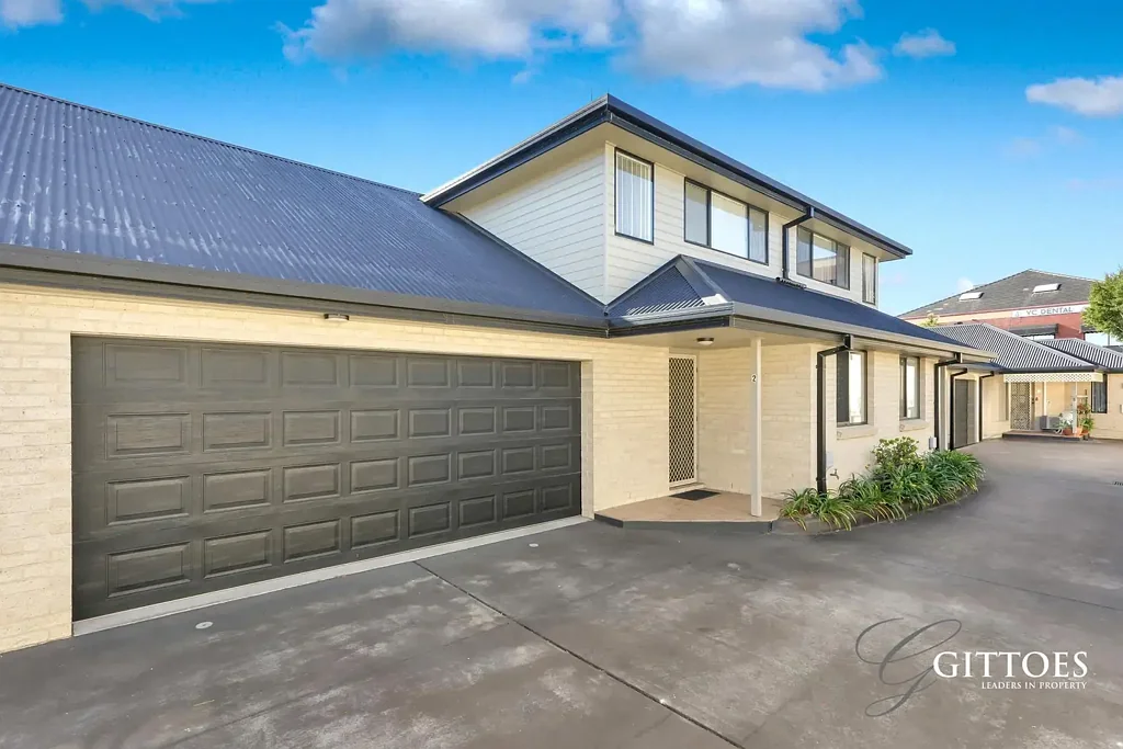 East Gosford 3 Bedroom Villa-Style Townhouse & In The Sought After Caroline Bay Area