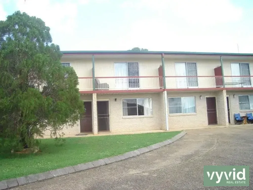 Furnished Low-Maintenance Living in a Convenient Location