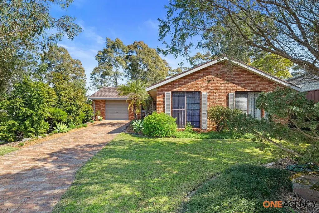 9 Ribbon Gum Close, Alfords Point, NSW 2234