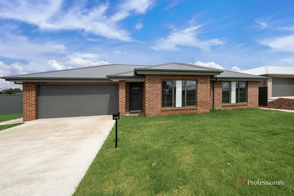 9 Colin Crescent, Armidale, NSW 2350