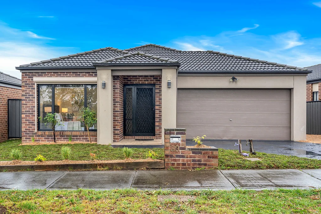 89 Huntington Drive, Craigieburn, VIC 3064