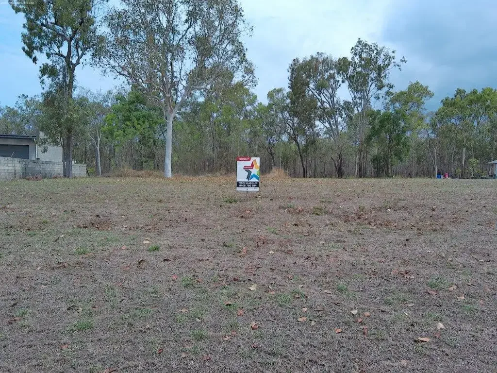 Midge Point  A TRUE WHITSUNDAY HIDDEN TREASURE