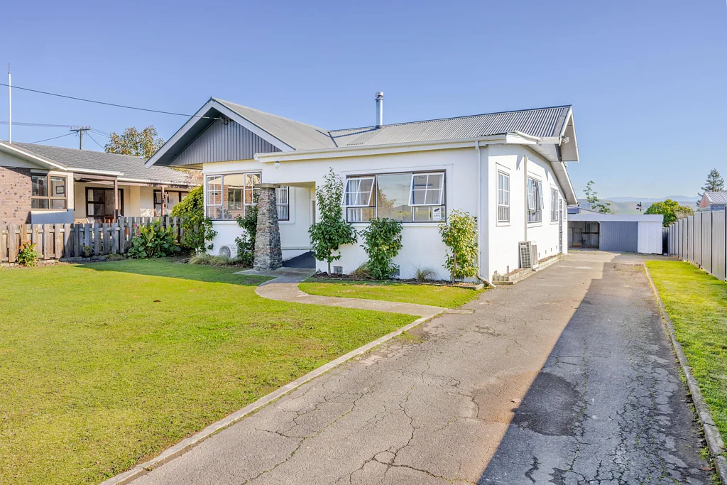 Waipukurau and Surrounds 4 Bedroom Vacant and ready!