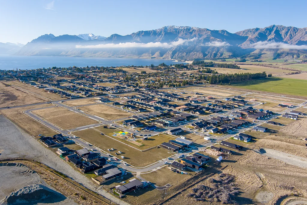 Lake Hawea Affordable living in Longview