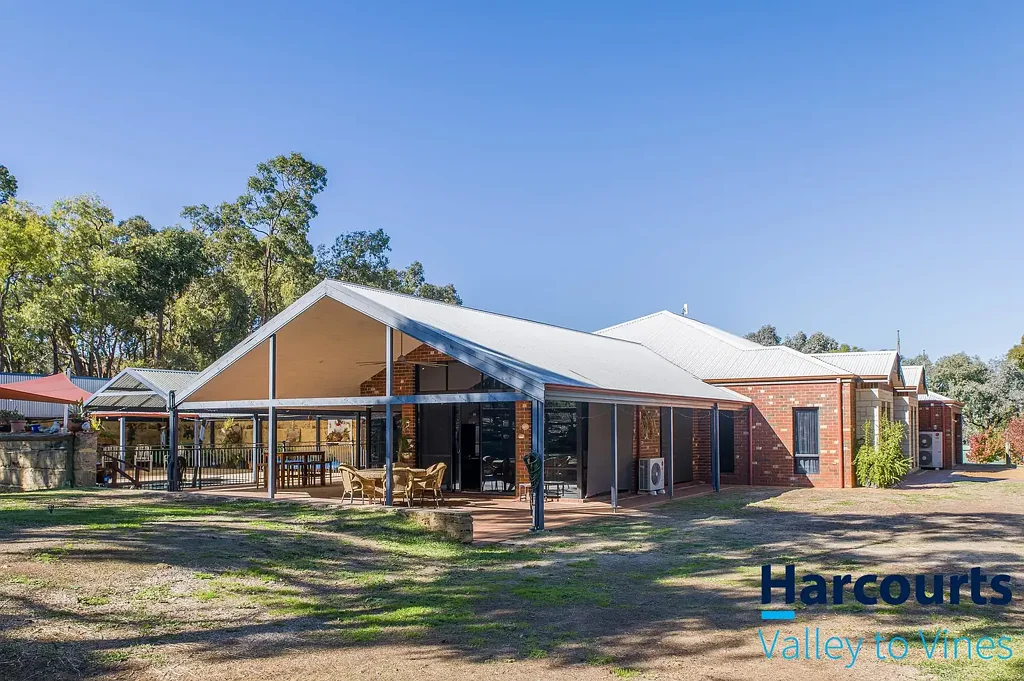 258 Santa Gertrudis Drive, Lower Chittering, WA 6084