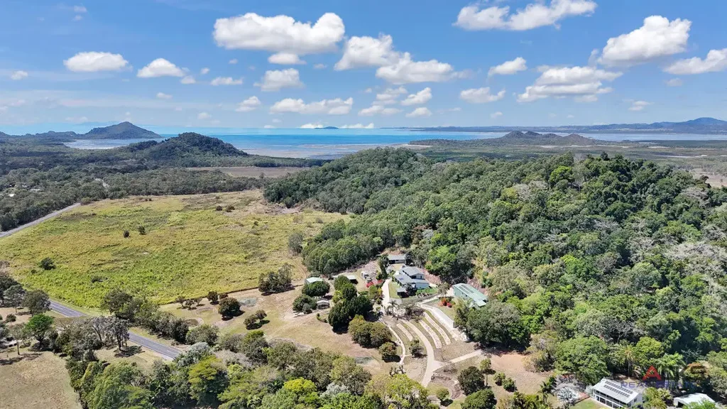 Ball Bay 7 Bedroom Sensational Property of Exceptional Scale, Craftsmanship & Location