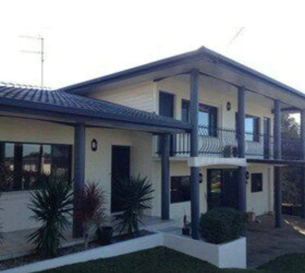 Mount Pleasant 4Kwarto Dual access to front/backyard 911m block, whether your investing or relocating