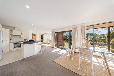 2 Springvale Gardens, Harewood, Christchurch, Canterbury, 4房, 2浴, House