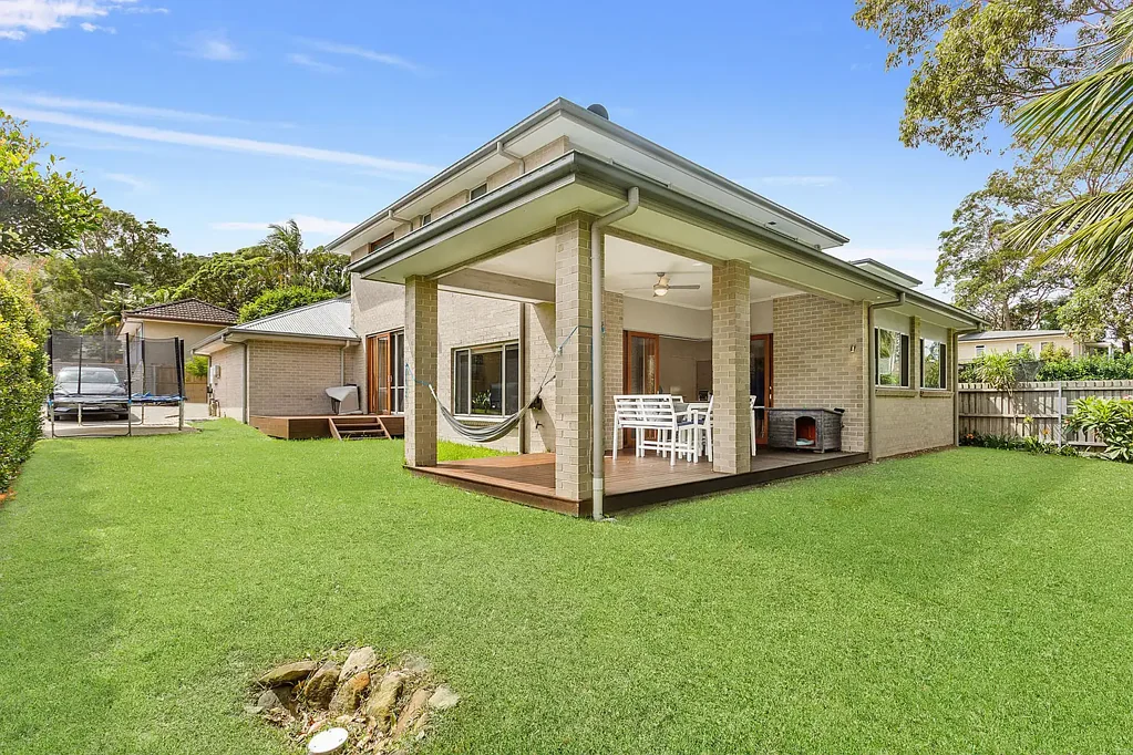 Contemporary and Ultra-Convenient Family Home