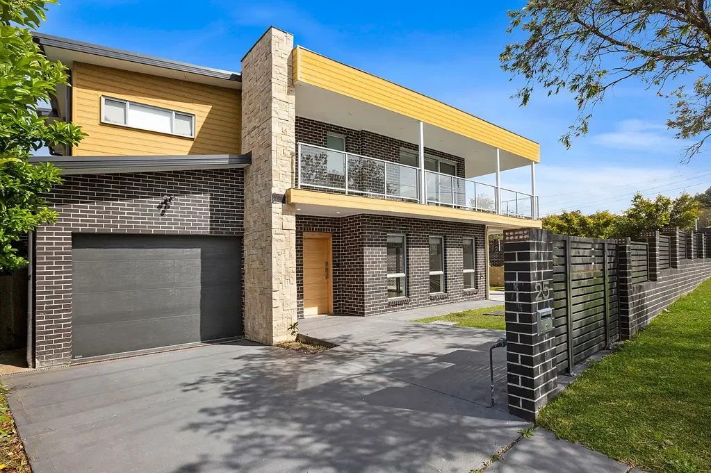 SPACIOUS & MODERN!