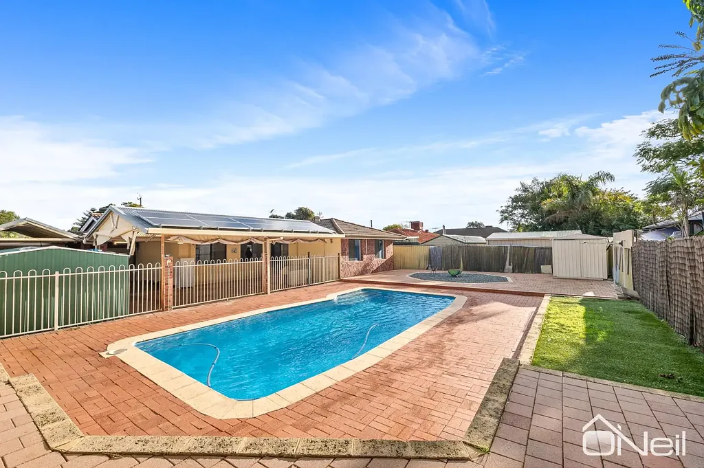 Gosnells 3 Slaapkamer BEHIND THE GATES, SOMETHING SPECIAL AWAITS!