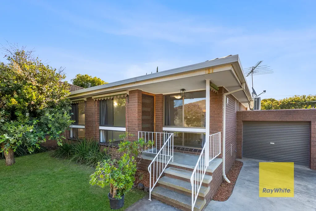 Highton 2房  Exceptionally Spacious Unit In Fantastic Location