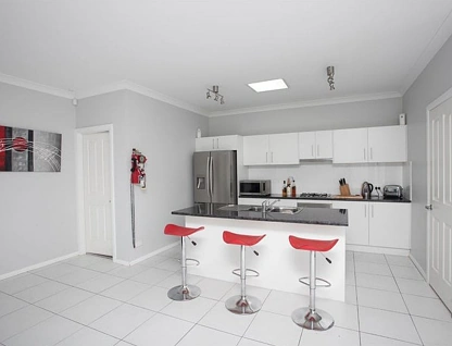 4 Mollymook Street, Tullimbar, South Coast, 3 침실, 1 욕실, House