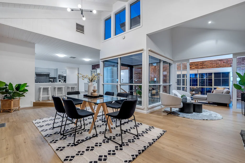 44 Clovelly Drive, Craigieburn, VIC 3064