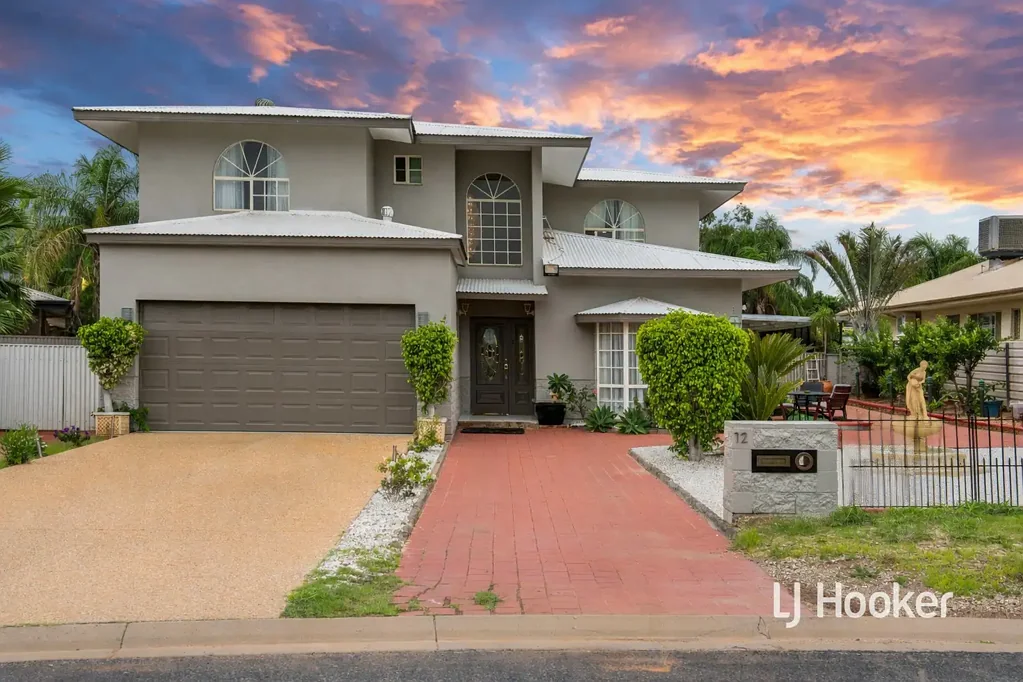 Desert Springs 4房  Refined Family Living with Resort-Style Appeal