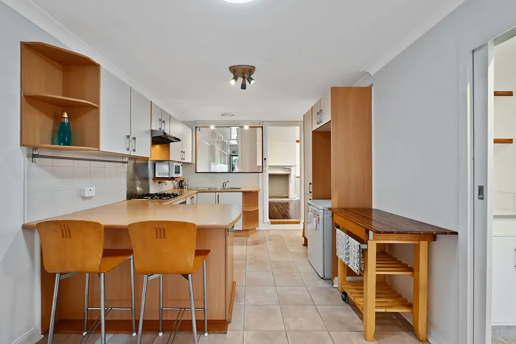 Stylish and contemporary 2 Bedroom in the heart of Marrickville!