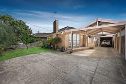1005 Centre Road, Bentleigh East