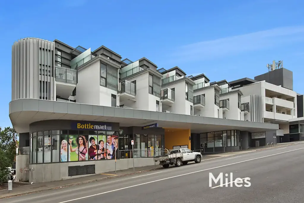 SPACIOUS TWO BEDROOM APARTMENT IN PRIME LOCATION
