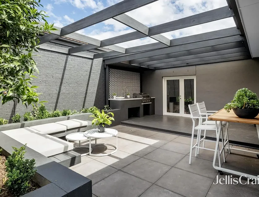 1/8 Hill Street, Bentleigh East, VIC 3165, 3 침실, 2 욕실, House