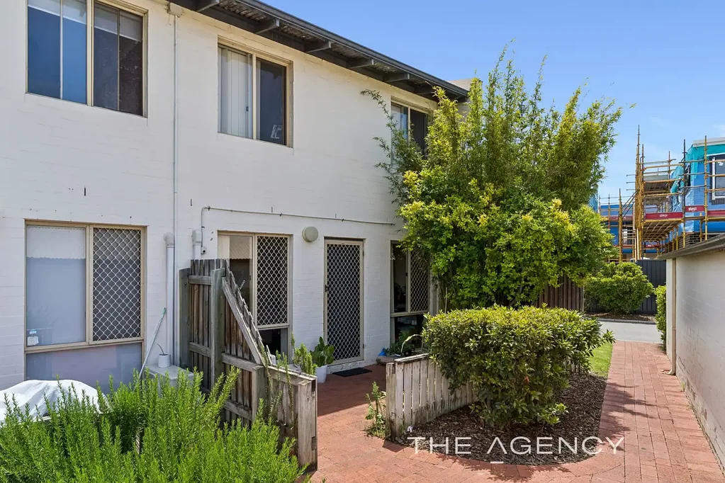 23/311 Harborne Street, Glendalough, WA 6016