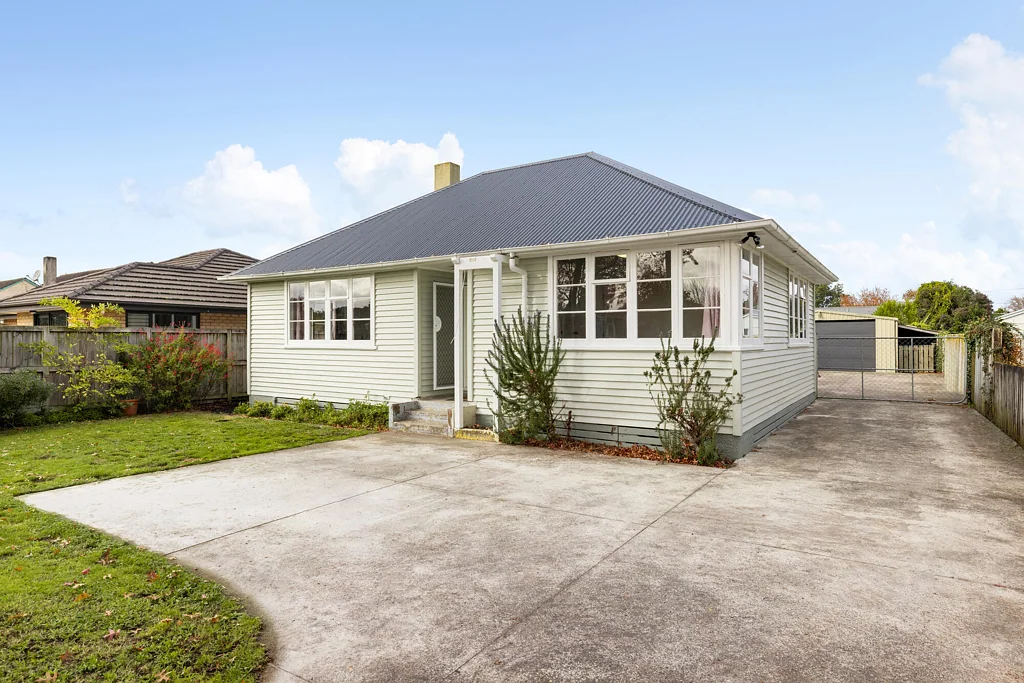 Fairfield 3房  Space & Potential on 703sqm