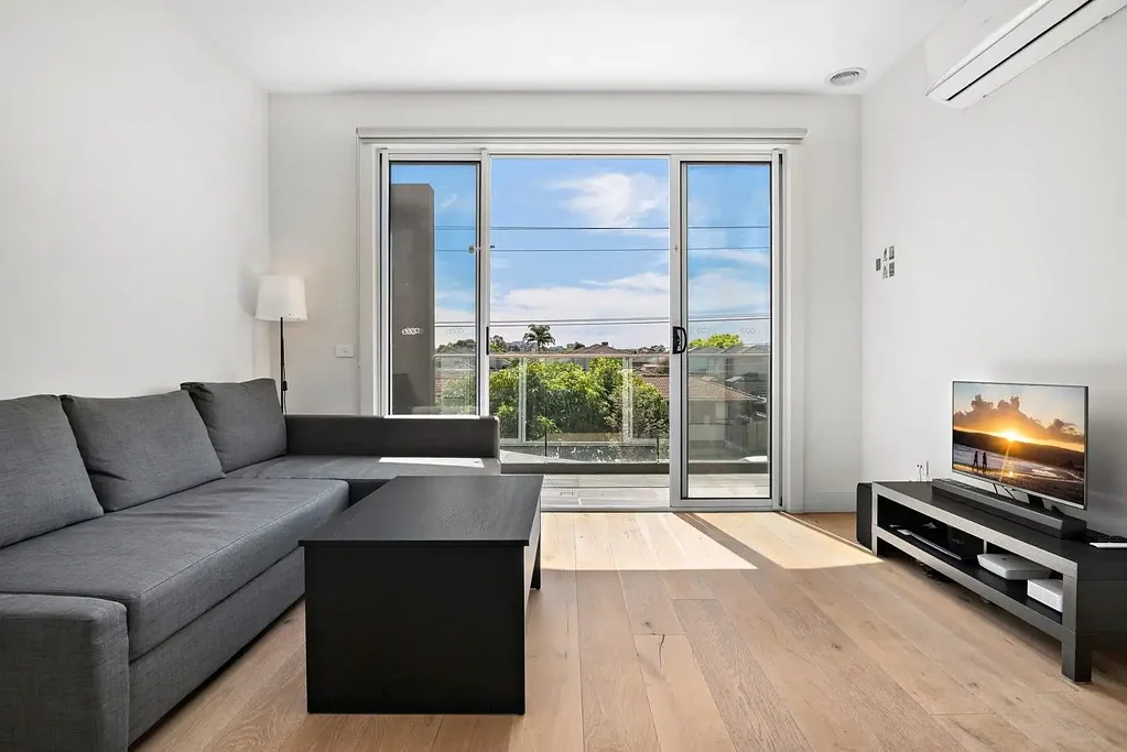 Clayton South 2房  Carefree contemporary living with convenience on your doorstep