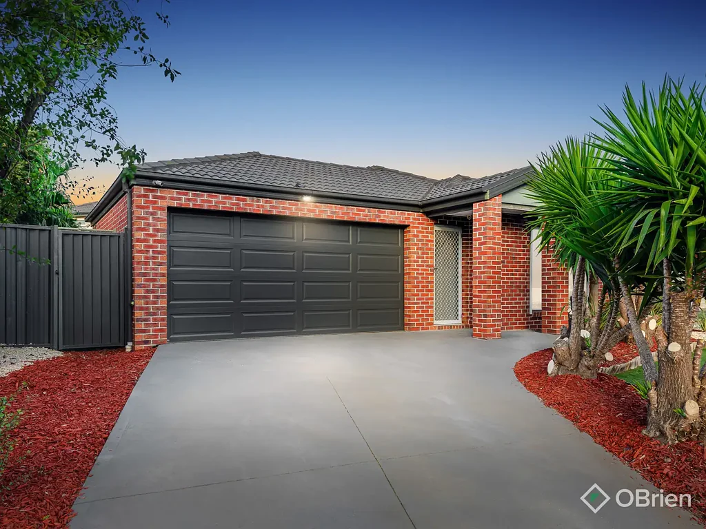 21 Clairview Road, Deer Park, VIC 3023