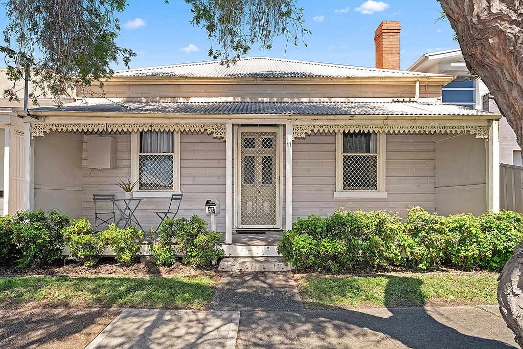 11 Lawson Street, Hamilton, NSW 2303