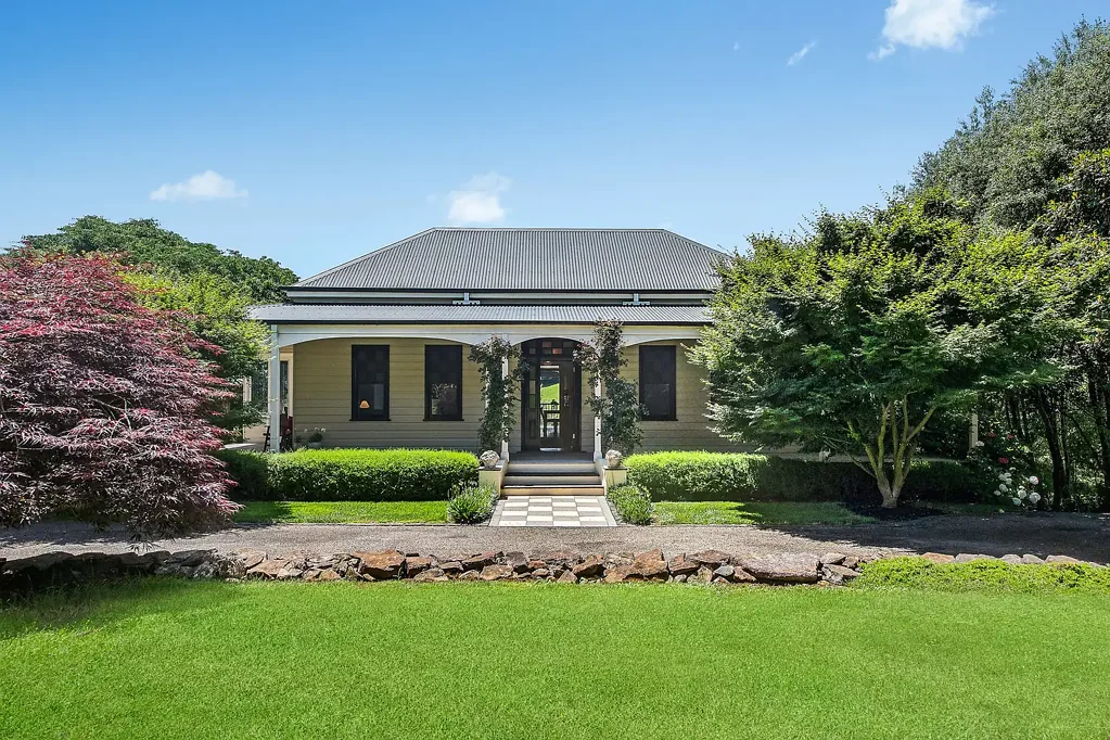 5 Missingham Parade, Robertson, NSW 2577