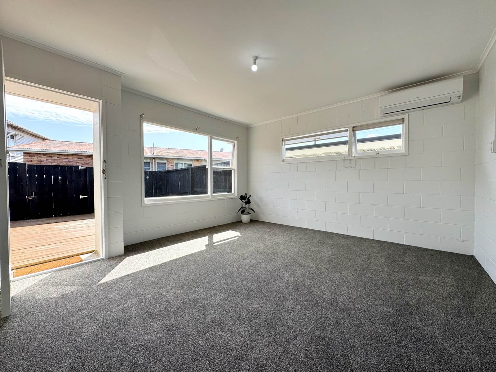 1/9 Plumley Crescent, Mangere, Auckland - Manukau, 2 कमरे, 1 बाथरूम, Unit