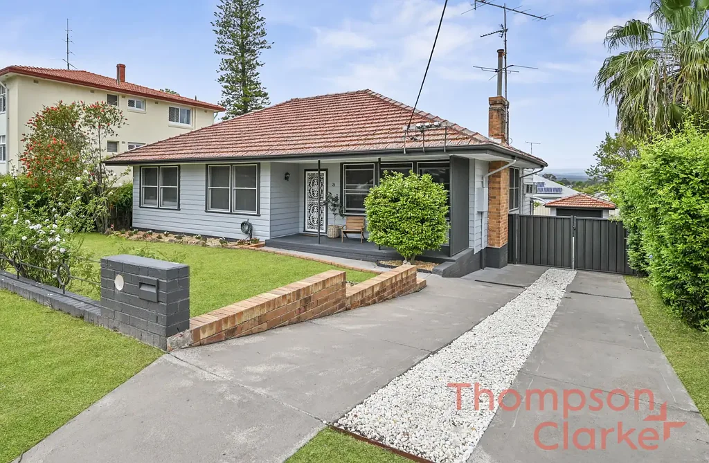 Cessnock 3 Slaapkamer Charming Family Home
