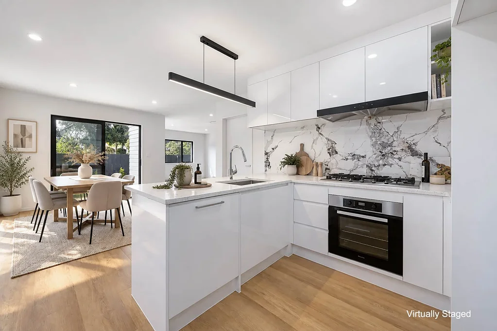 Bucklands Beach 4房  2 of 3 Sold – Lucky Last, Act Fast!