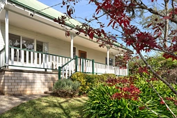 321 Cliff Drive, Katoomba