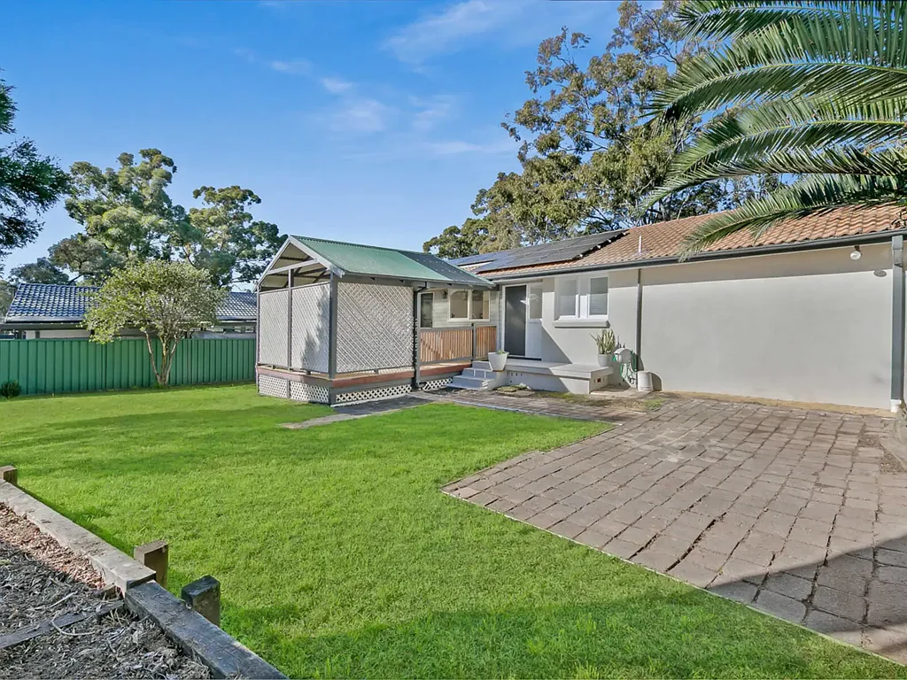 Kings Park 3Habitaciones Granny Flat Potential (STCA) with side access