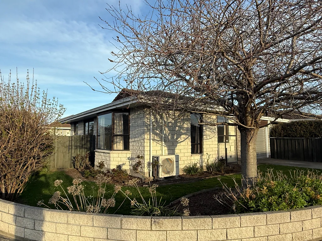1/52B Chipping Lane, Redwood, Christchurch, Canterbury