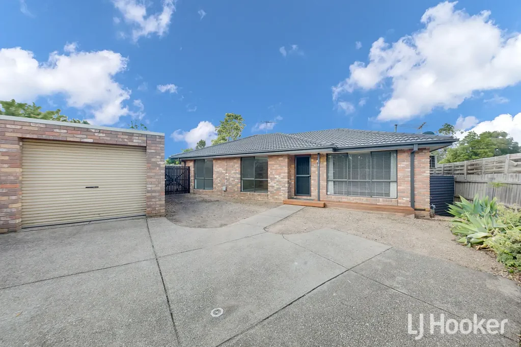 2/21 Wolfe Road, Melton, VIC 3337