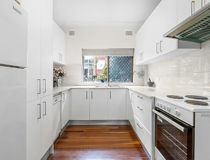 1/15-17 St Georges Parade, Hurstville, St George, 2 phòng ngủ, 1 phòng tắm, Apartment
