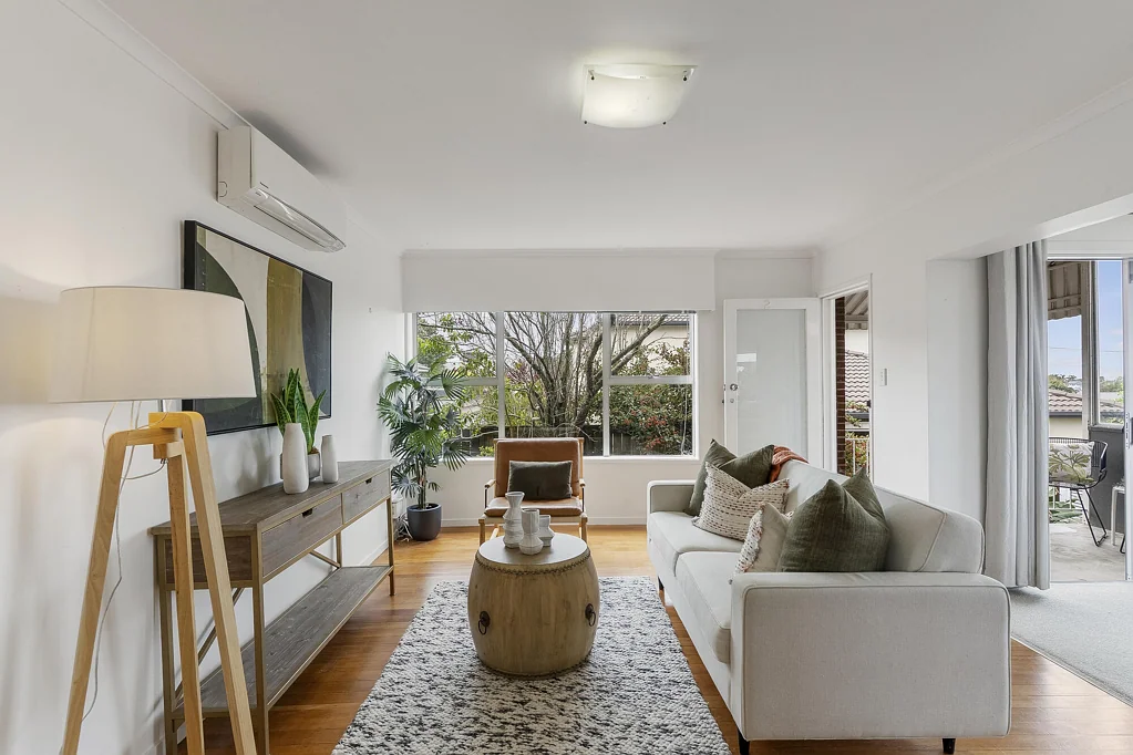 Saint Heliers 3બેડરૂમ Three Bedrooms. St Heliers. $865K!