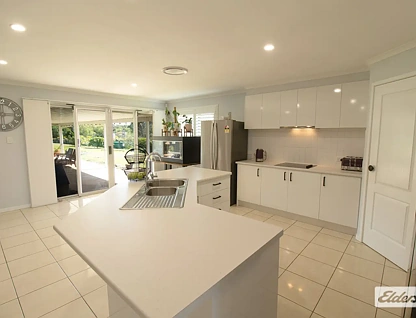 8 Fernrow Drive, Plainland, Lockyer Valley Region, 5房, 2浴, House