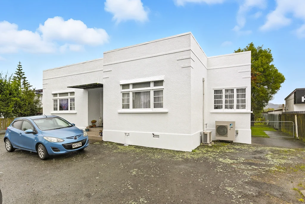 Levin Prime freehold commercial investment