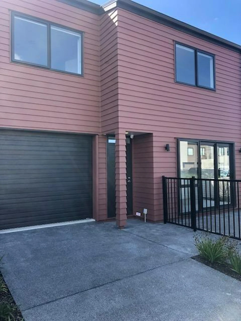 Modern High Spec Living
