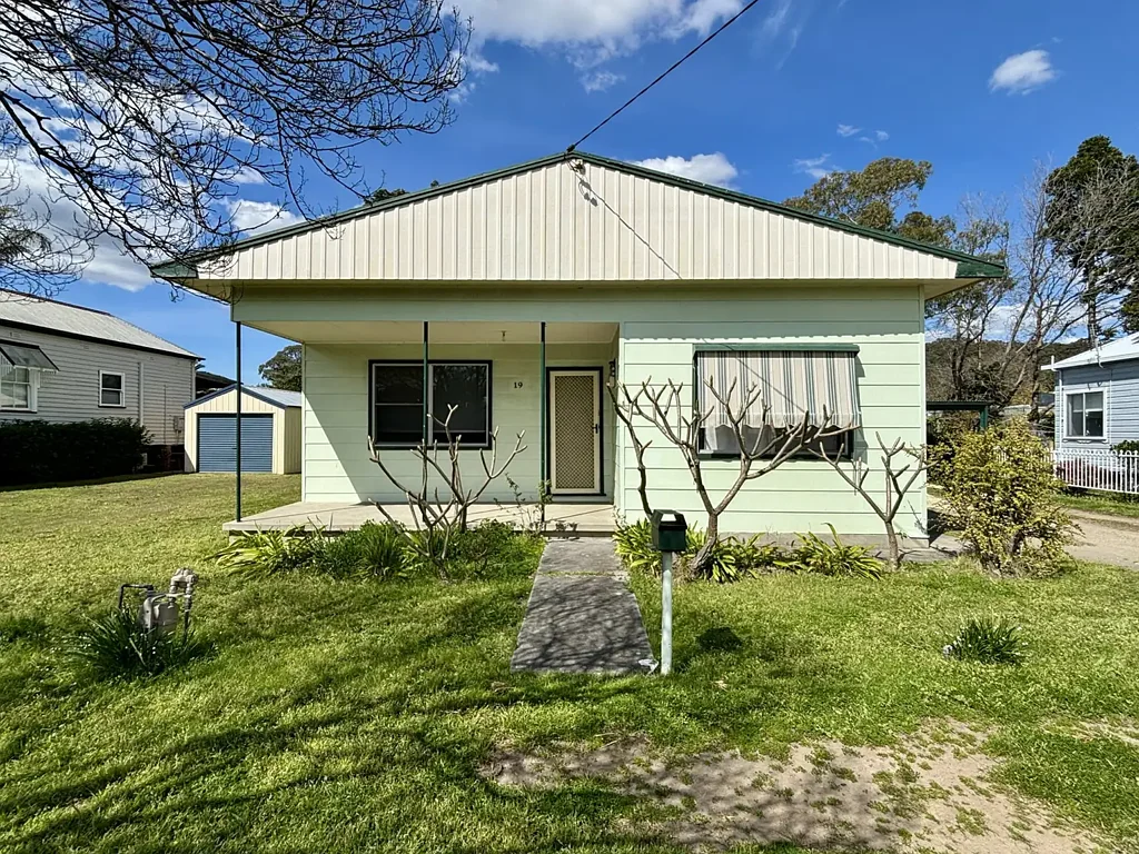 Central Cessnock Home