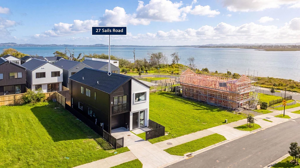 Hobsonville 4房  Brand-New & Stand-alone - Steps to the Coast!