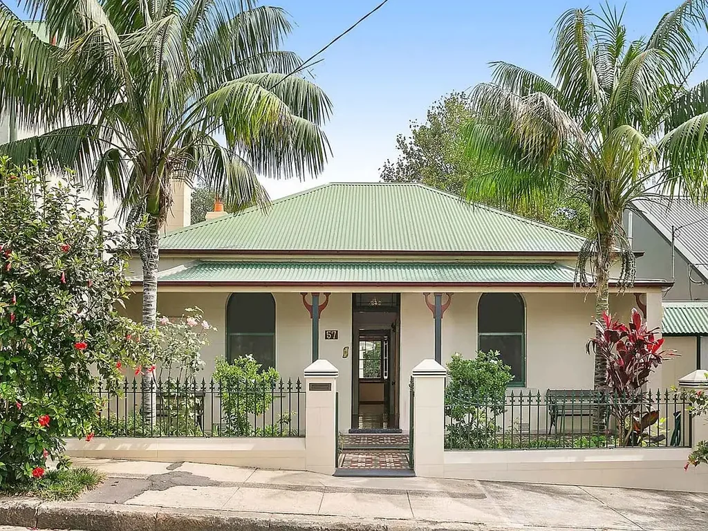 St Peters 3ਬੈੱਡਰੂਮ Impeccable Victorian with 10m frontage