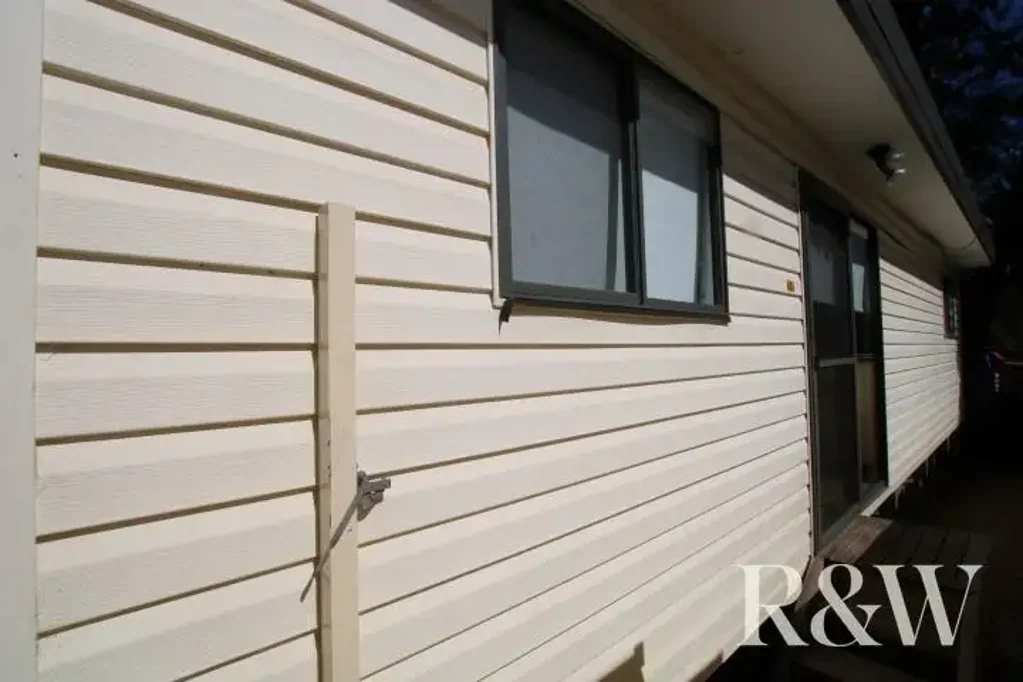 MODERN GRANNY FLAT