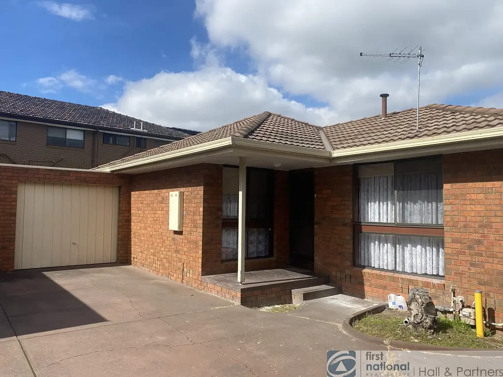 Prime Location Family Home