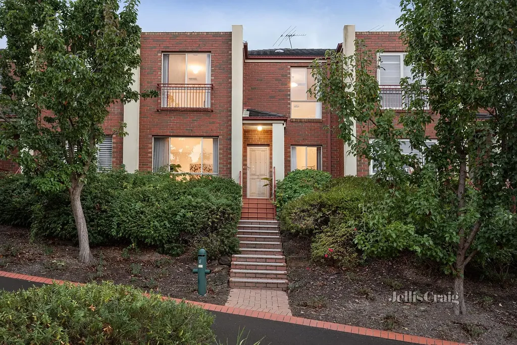 6 Vista Grove, Viewbank, VIC 3084